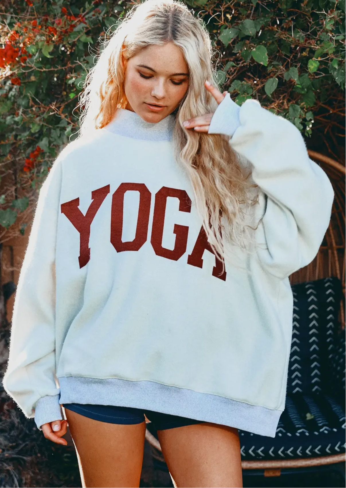 THE DAILY FLOW REVERSIBLE SWEATSHIRT