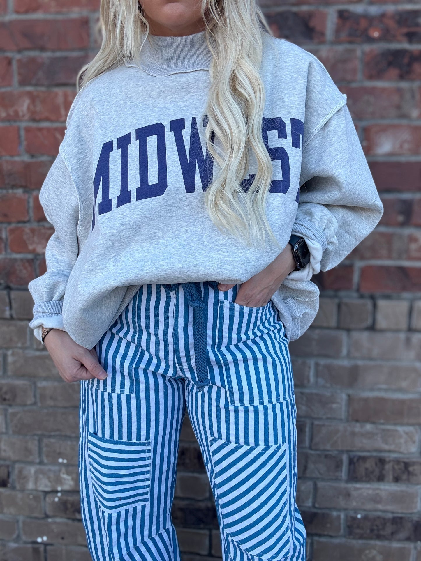 MIDWEST BABE REVERSIBLE MOCK NECK