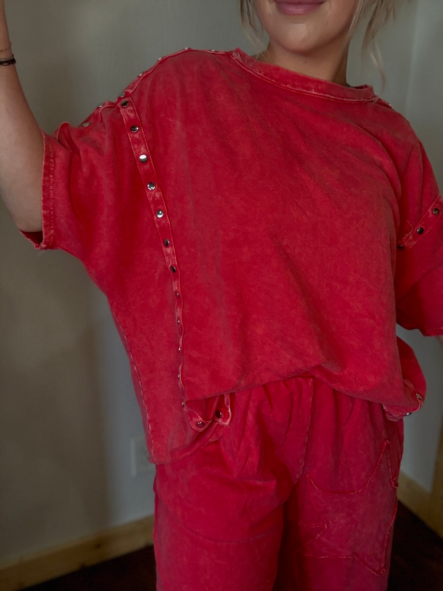 THE HOTWIRE TEE