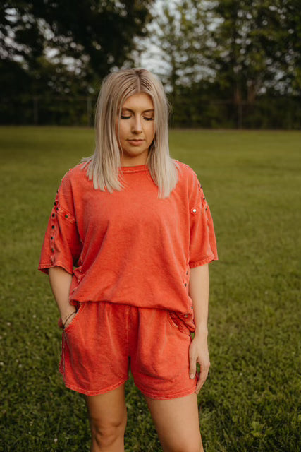 THE HOTWIRE TEE