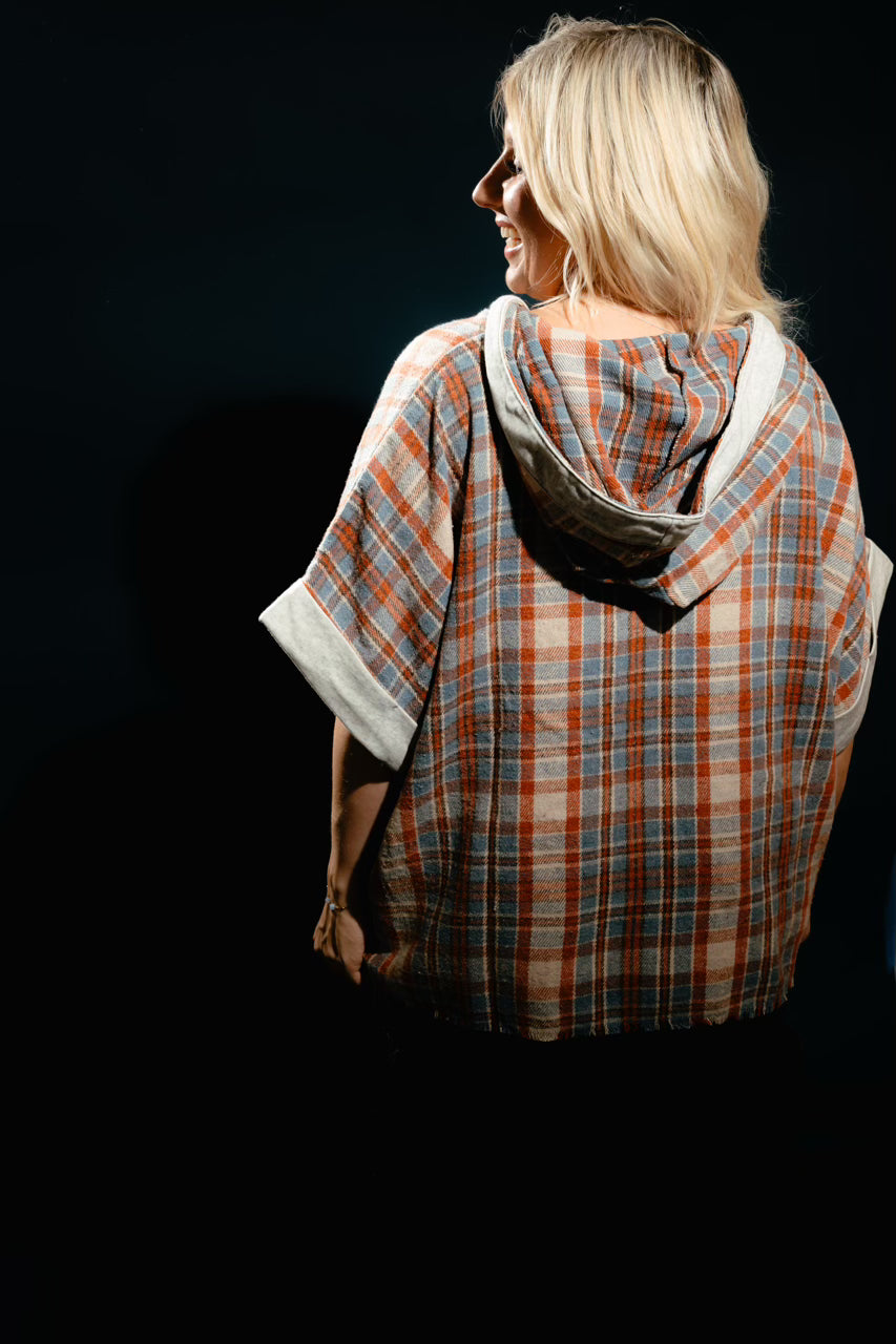 THE WILLOW PONCHO JACKET