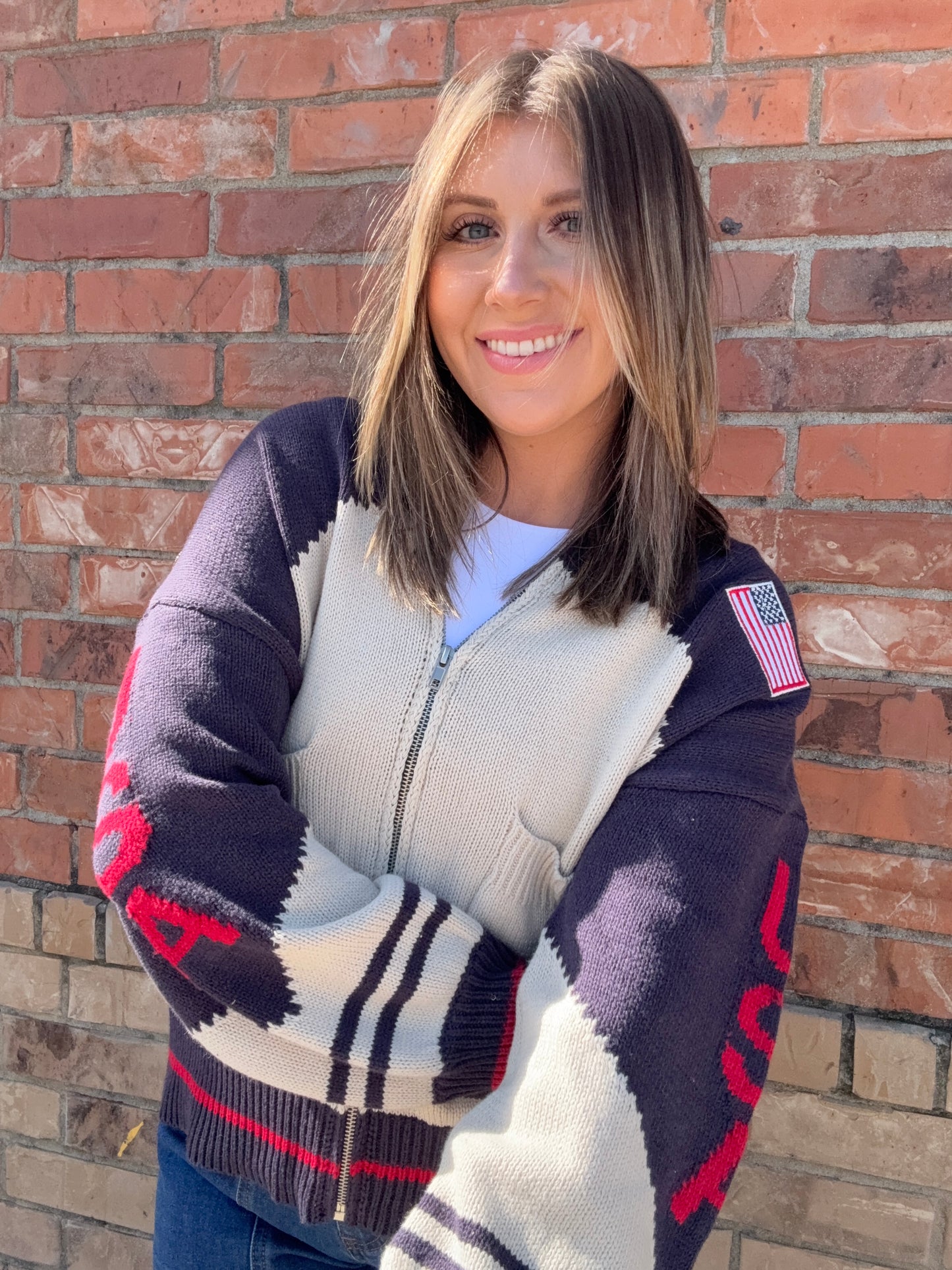 USA Zip Up