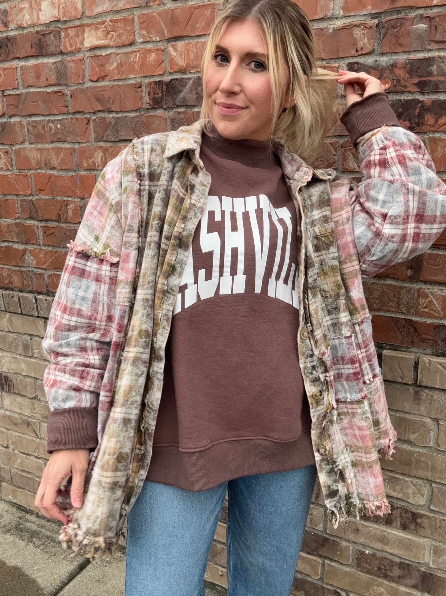 NASHVILLE NIGHTS REVERSIBLE MOCK NECK PULLOVER