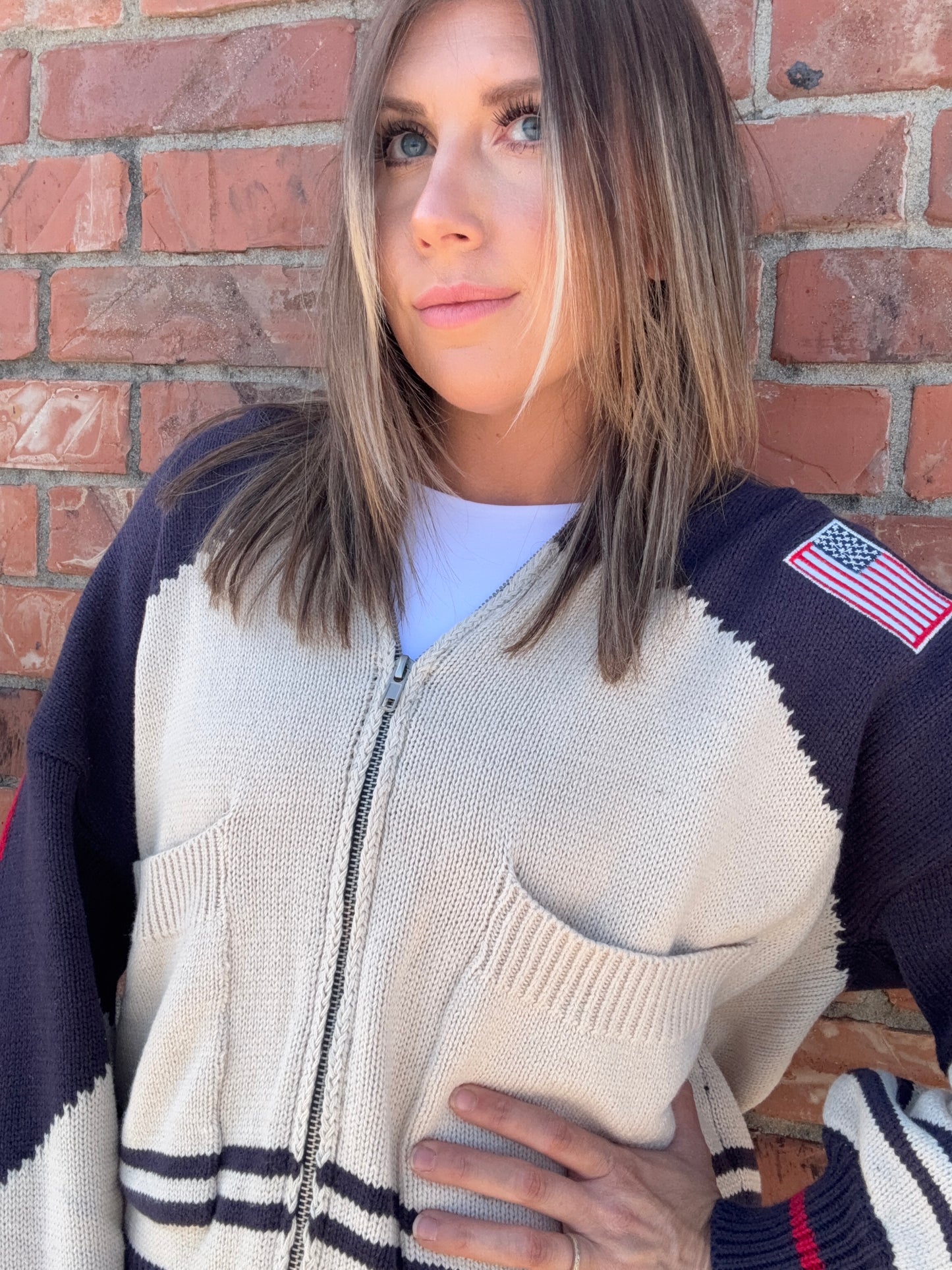 USA Zip Up