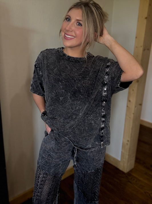 THE BLACKOUT TEE