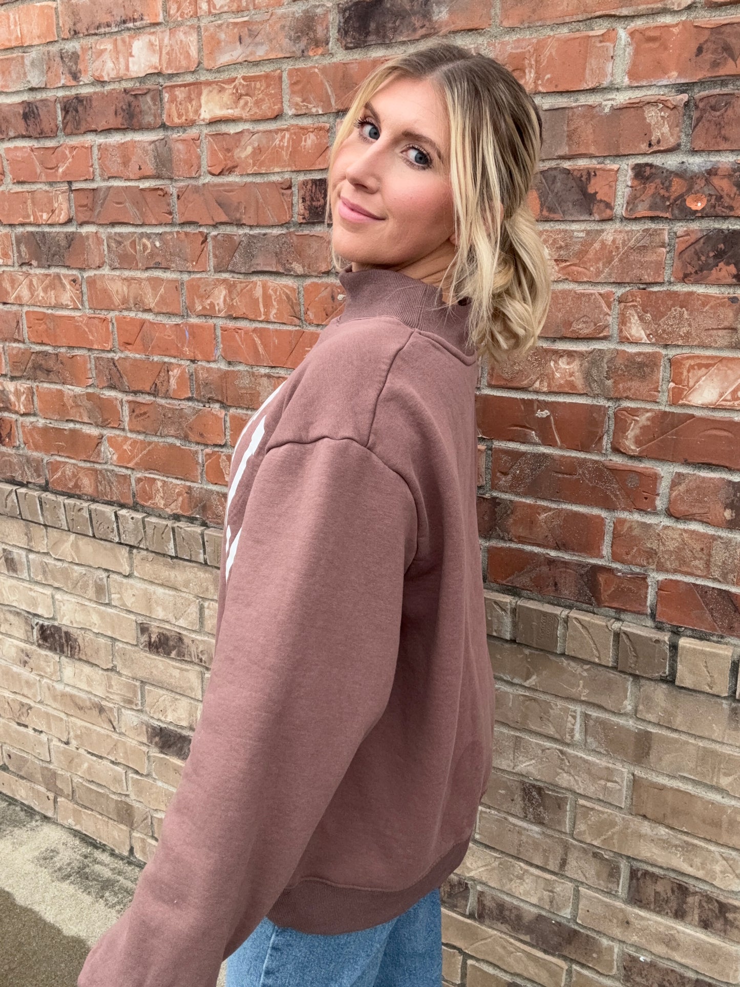 NASHVILLE NIGHTS REVERSIBLE MOCK NECK PULLOVER