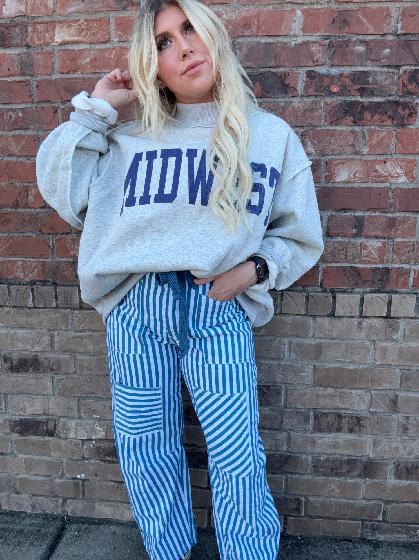 MIDWEST BABE REVERSIBLE MOCK NECK