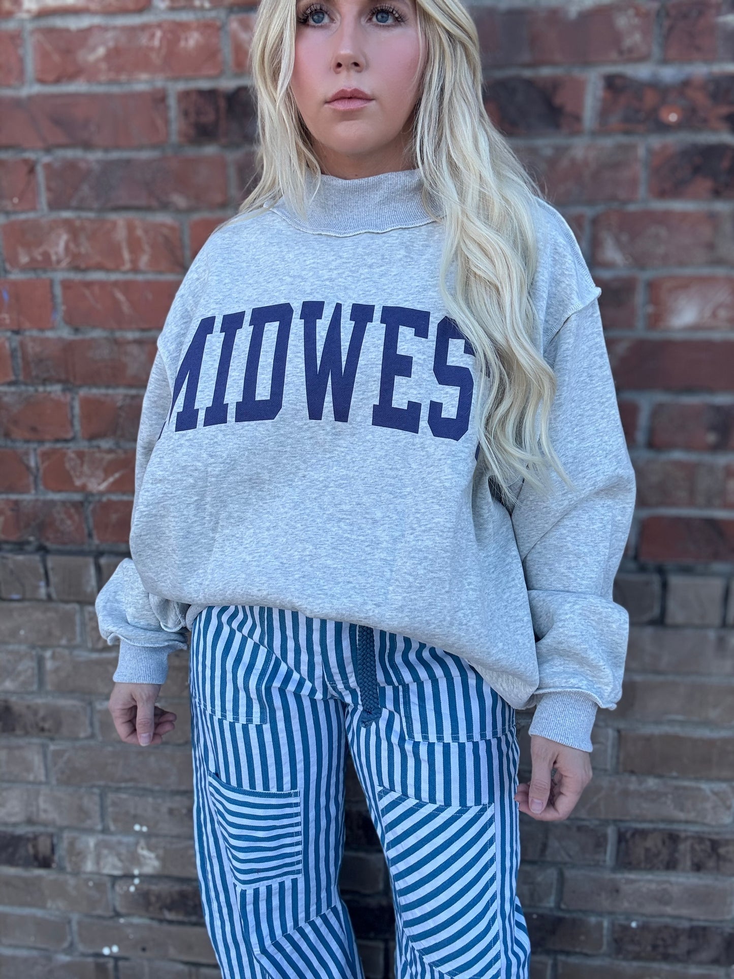 MIDWEST BABE REVERSIBLE MOCK NECK