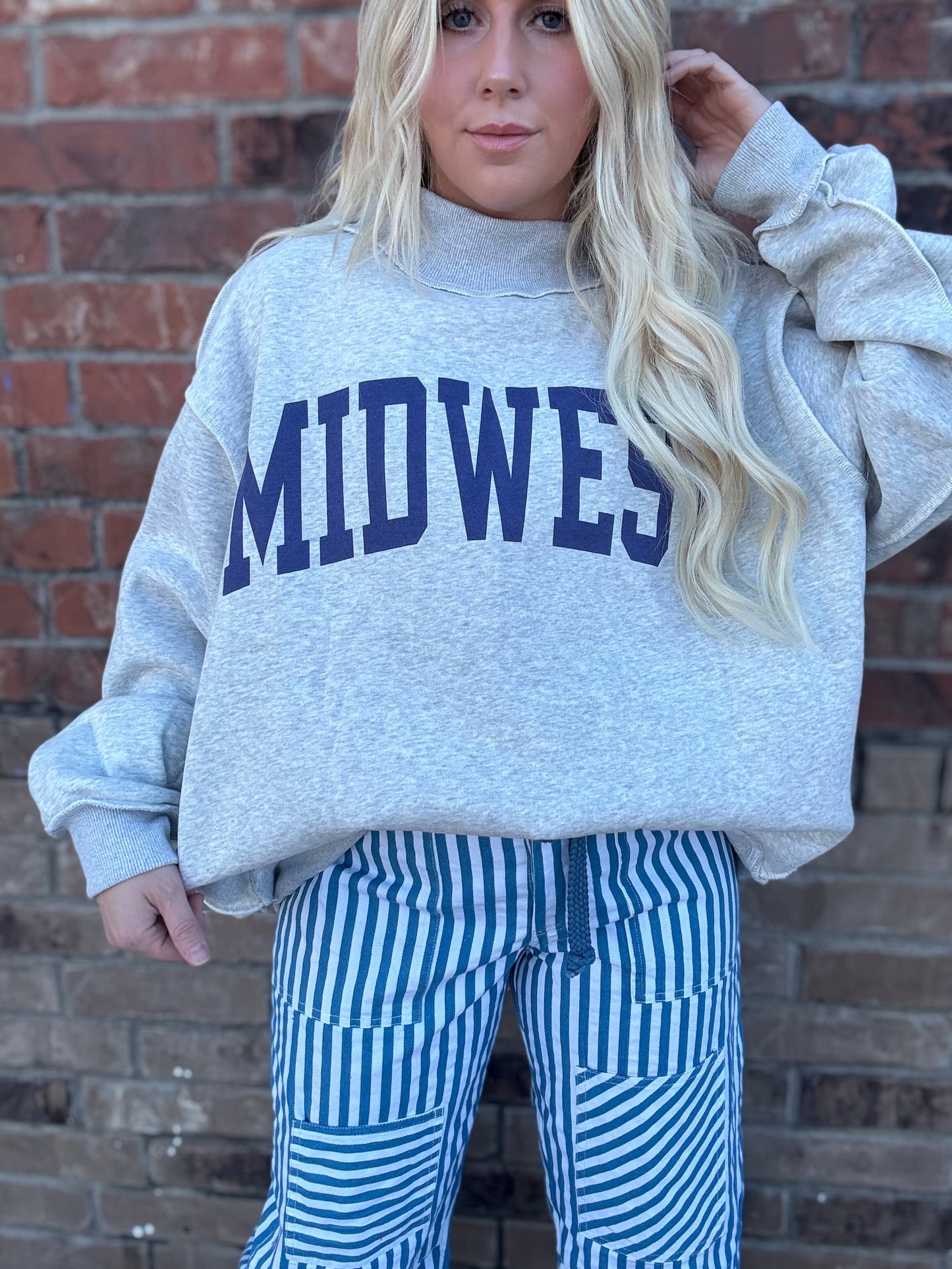 MIDWEST BABE REVERSIBLE MOCK NECK