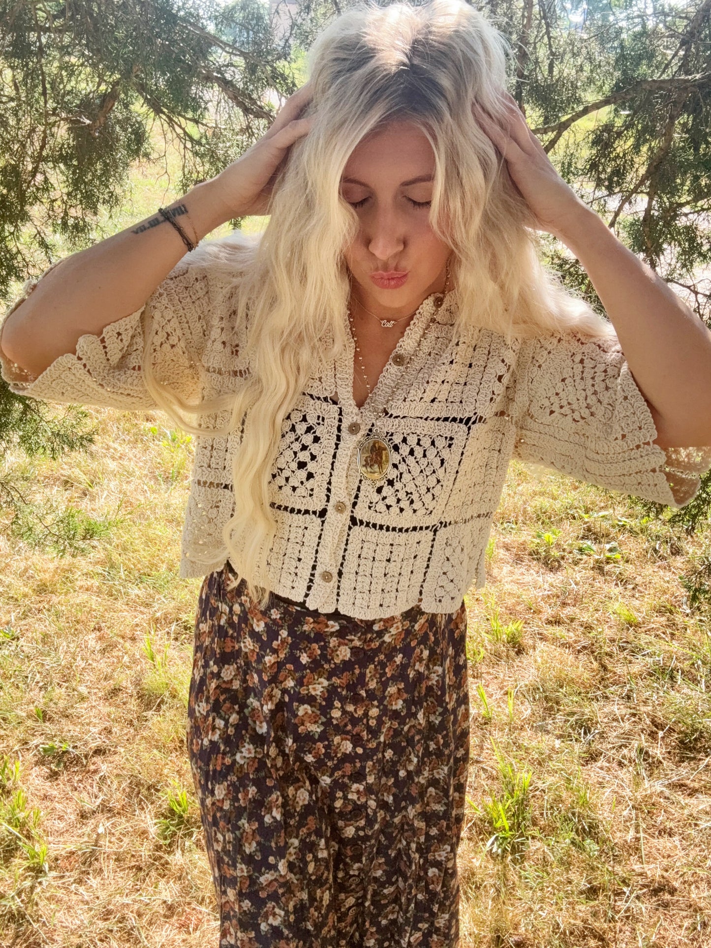 BOHO SQUARES CARDI