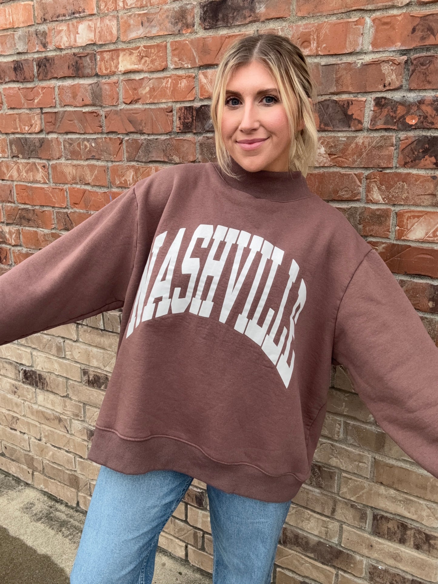 NASHVILLE NIGHTS REVERSIBLE MOCK NECK PULLOVER