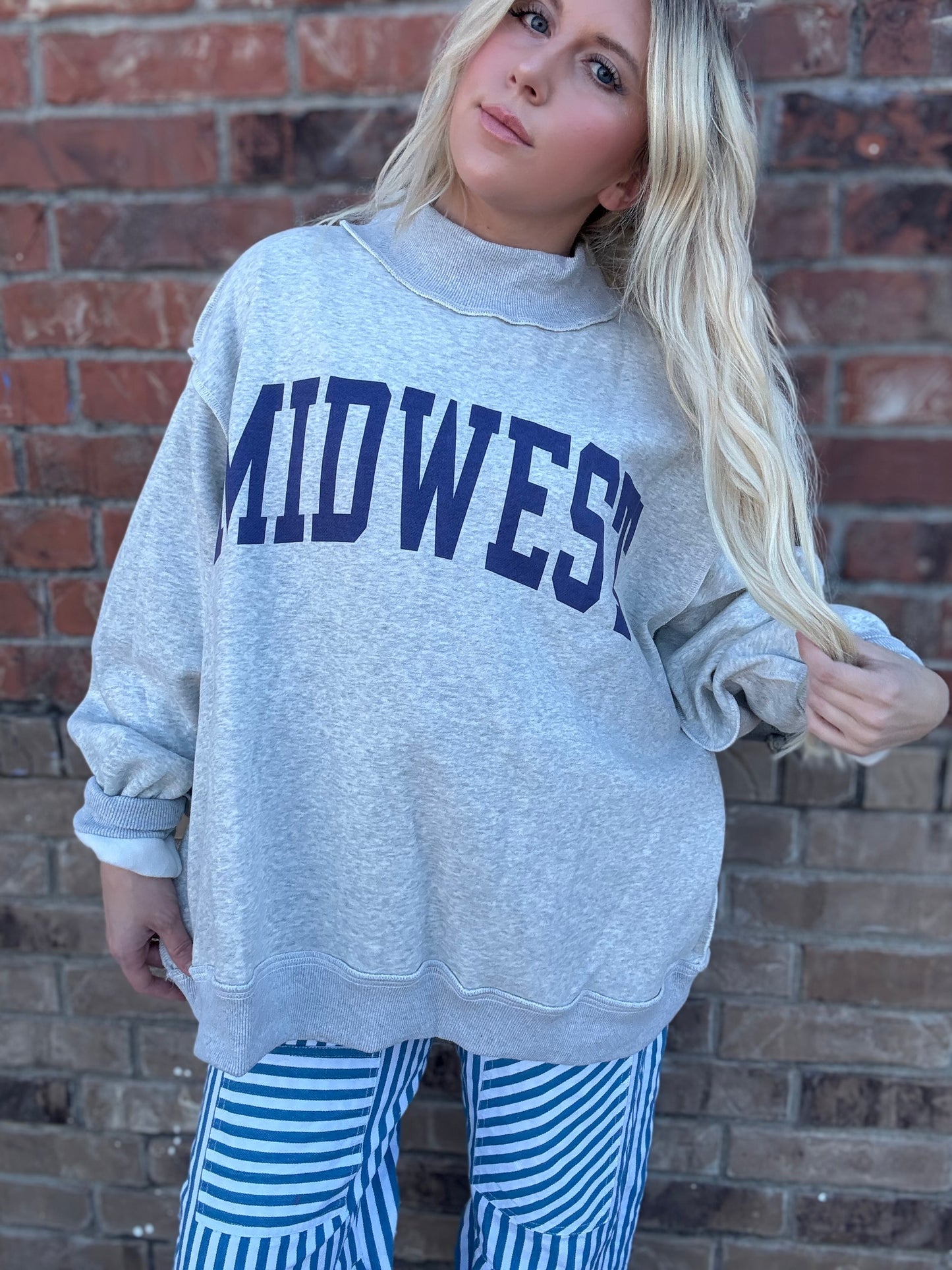 MIDWEST BABE REVERSIBLE MOCK NECK
