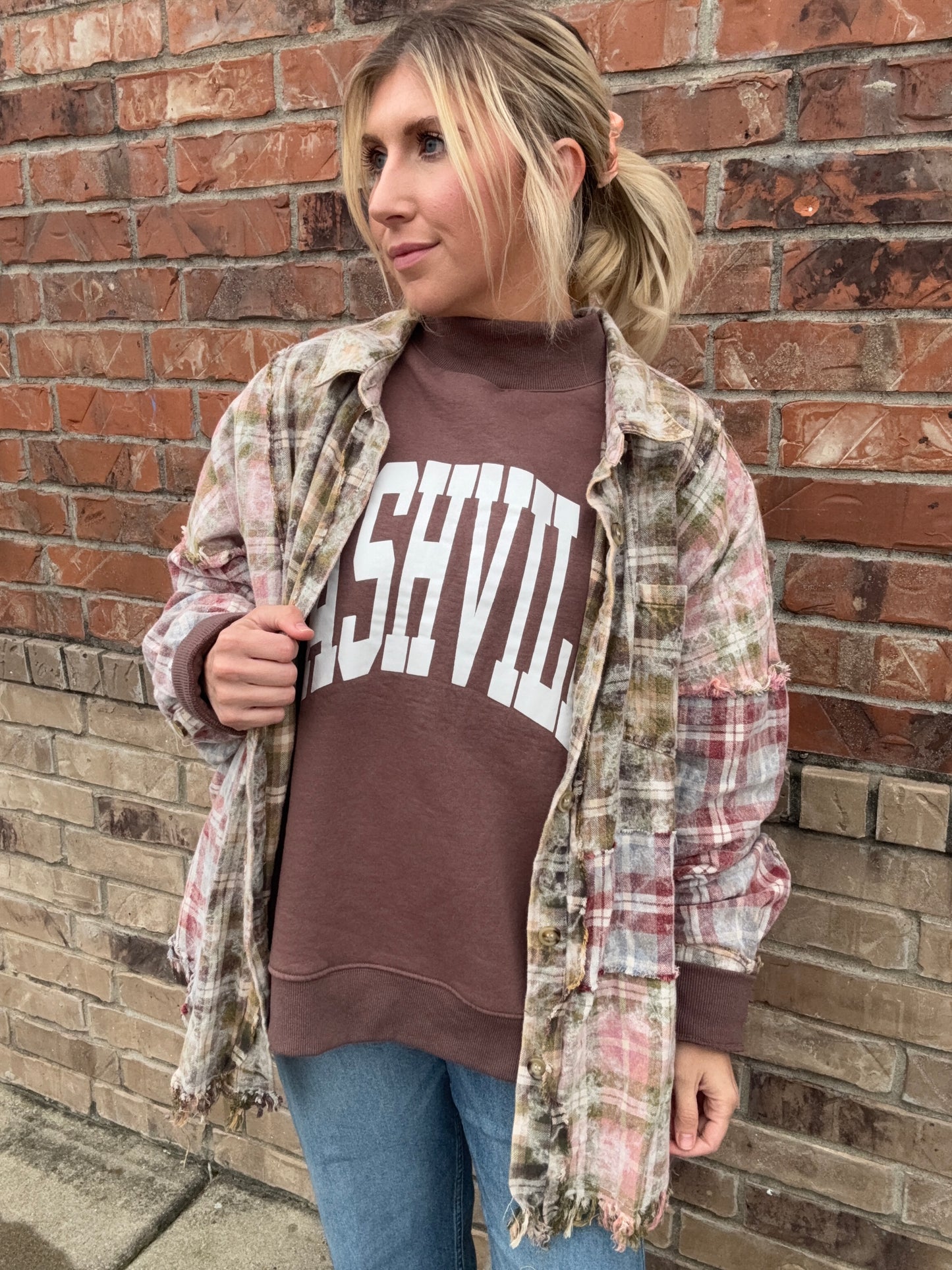 NASHVILLE NIGHTS REVERSIBLE MOCK NECK PULLOVER