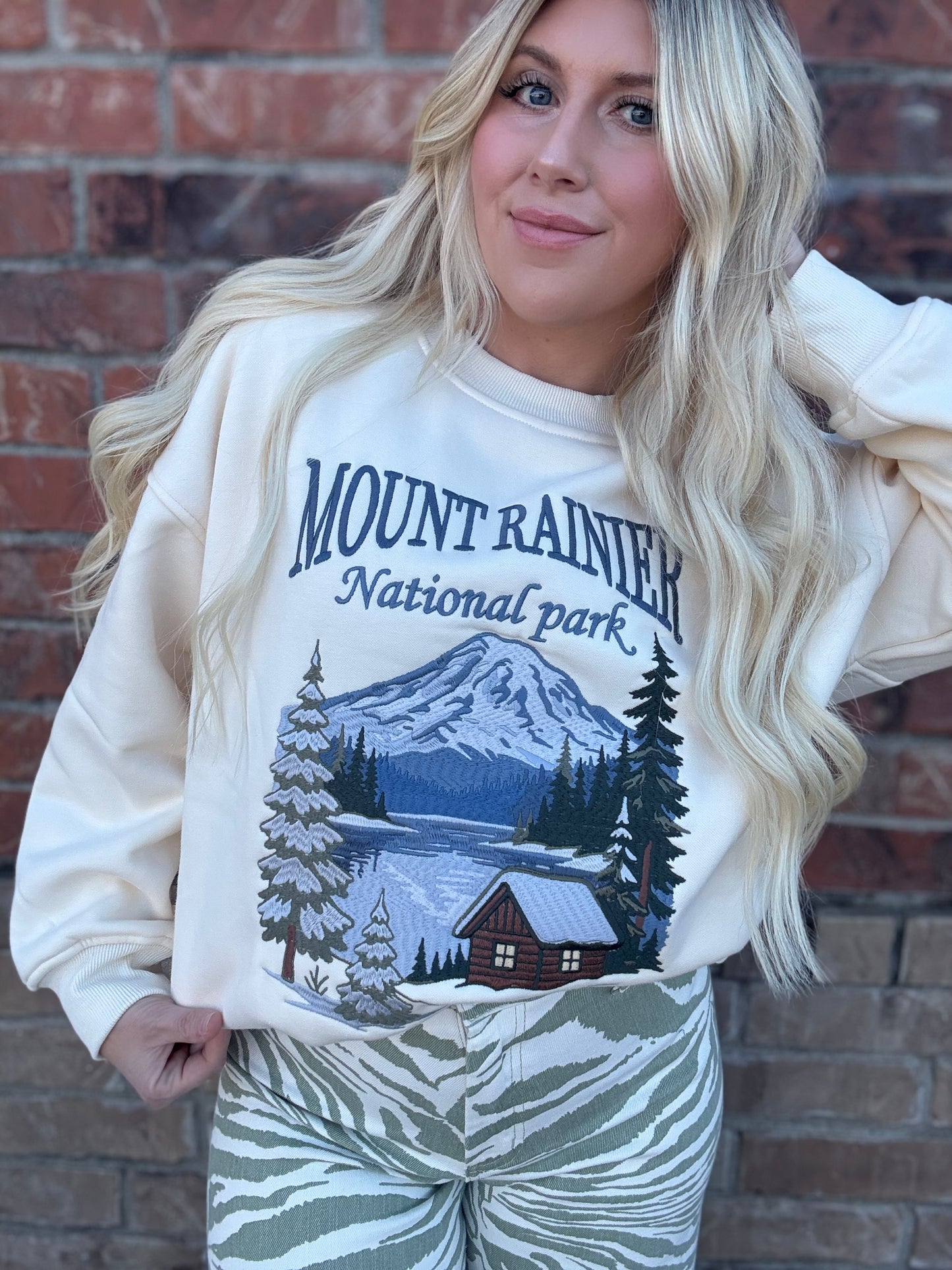 MOUNT RAINIER CABIN CREW